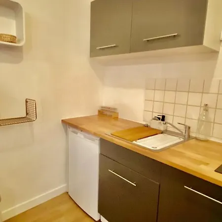 公寓 Stationnement Gratuit - Acces Independant 凯恩